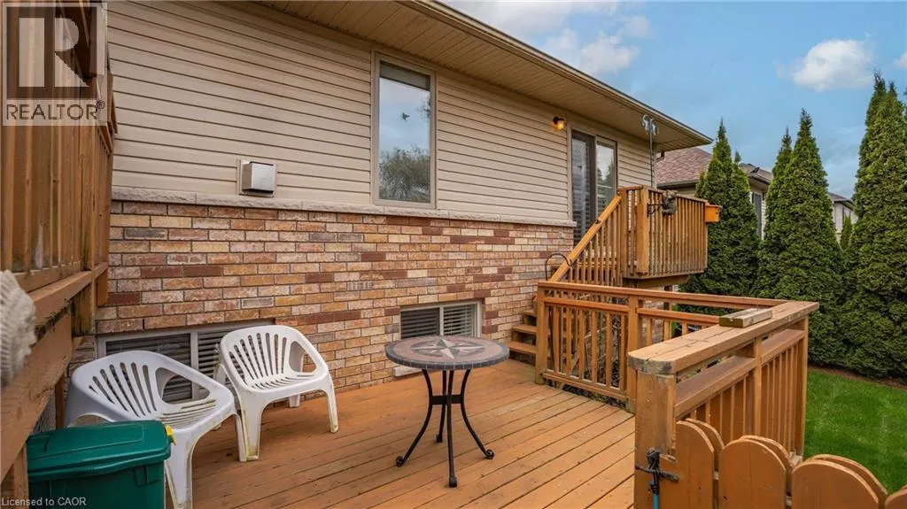22 COBBLESTONE Drive