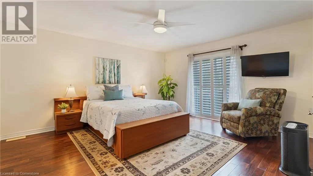 22 COBBLESTONE Drive