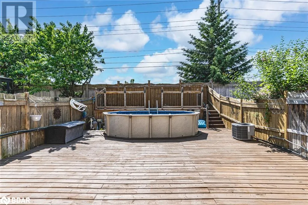 89 BENTLEY Crescent