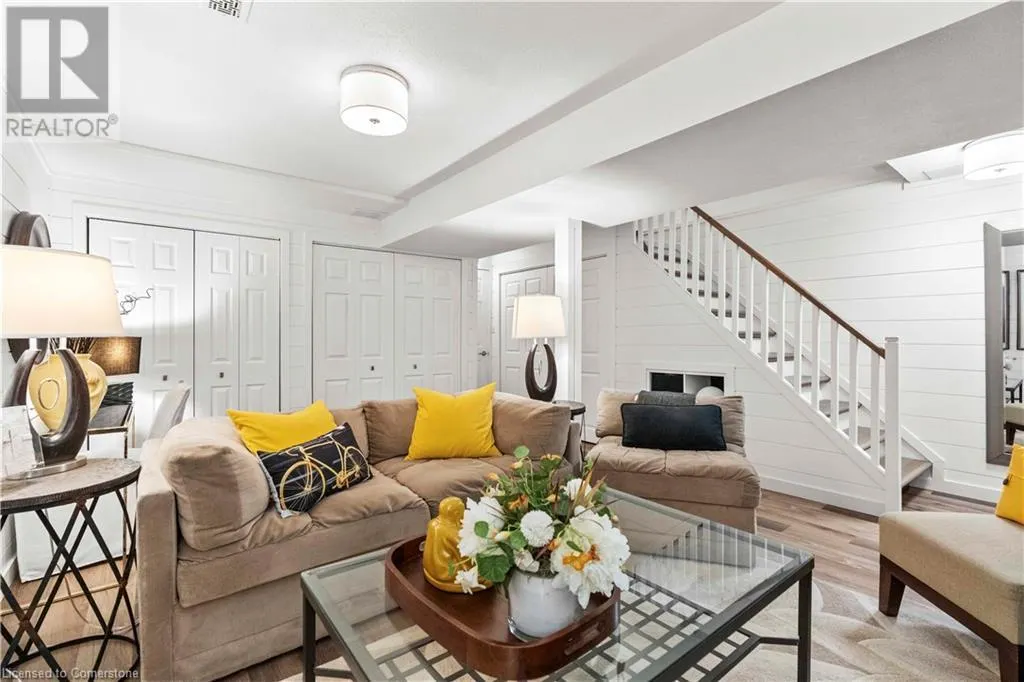 2272 MOWAT Avenue Unit# 56, #56