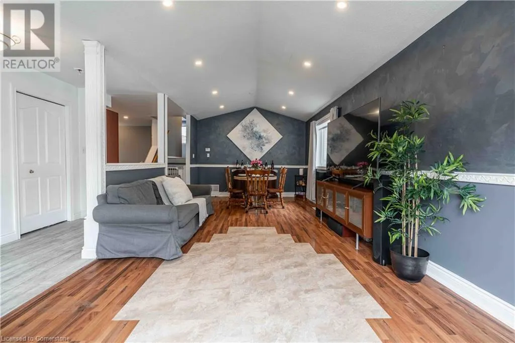 30 GLENGARY Crescent