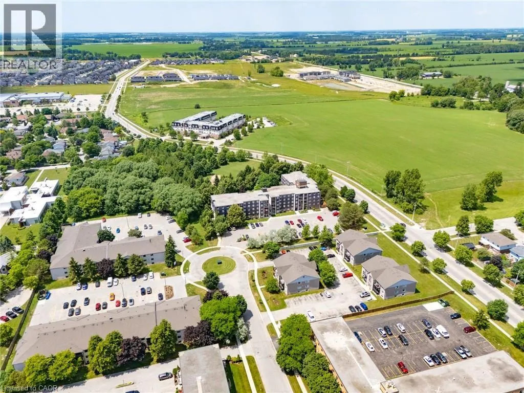 50 CAMPBELL COURT Court Unit# 201, #201