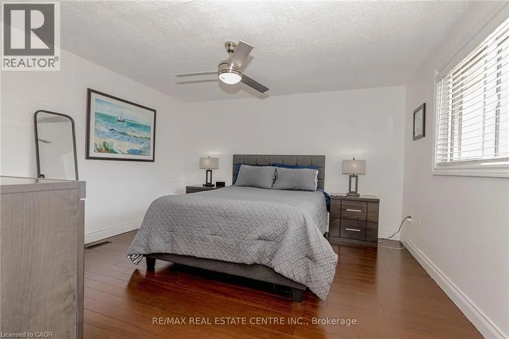 1526 LANCASTER Drive Unit# 123, #123