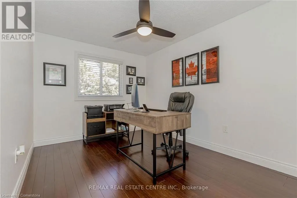 1526 LANCASTER Drive Unit# 123, #123