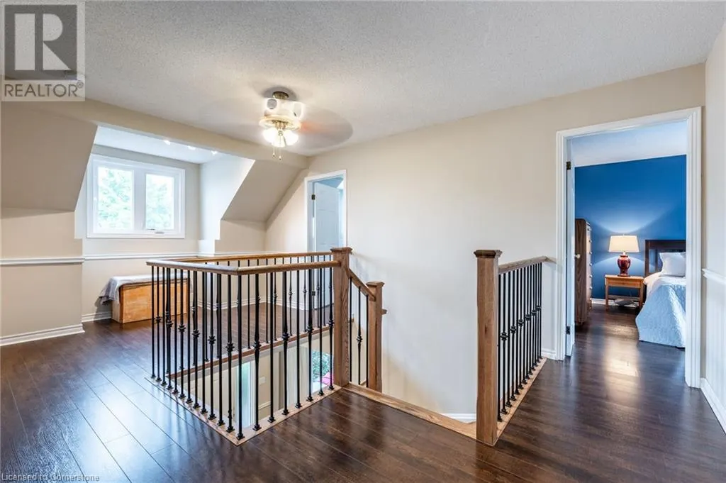 24 VANCE Crescent