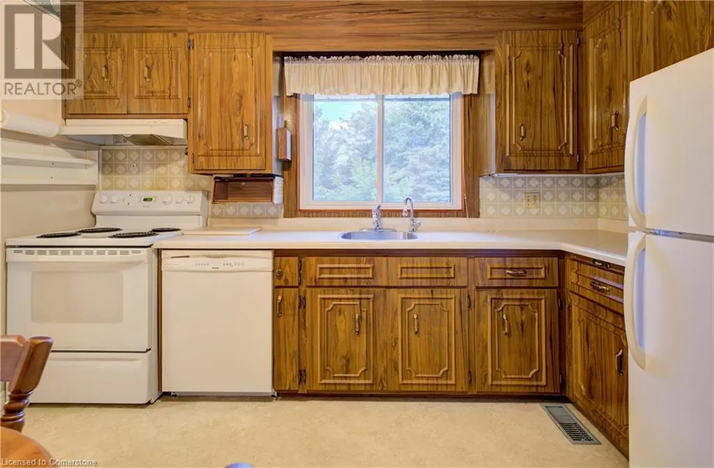 275 FOREST HILL Drive