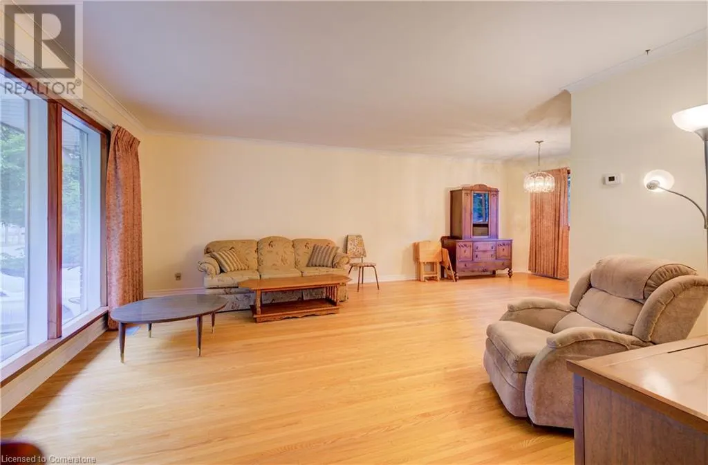 275 FOREST HILL Drive