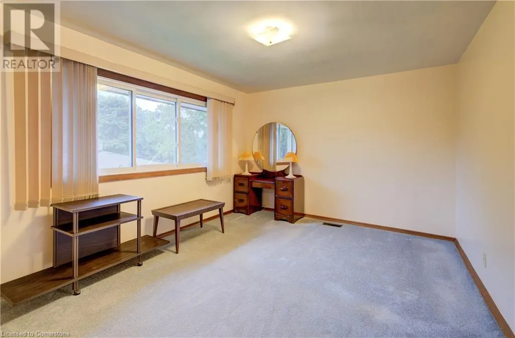 275 FOREST HILL Drive