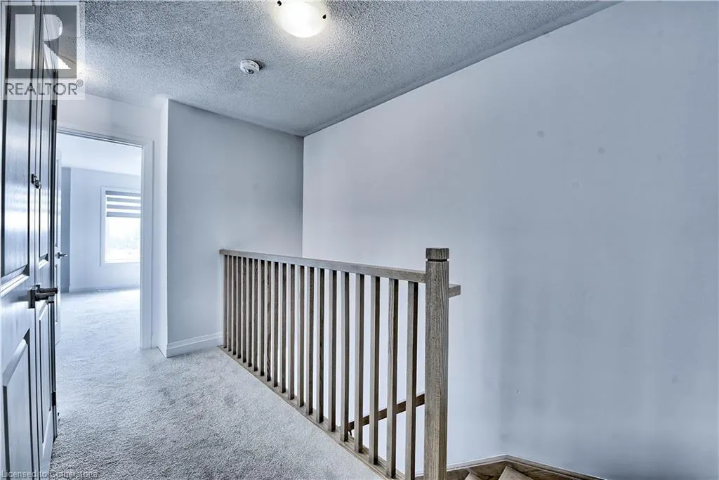 48 WINDTREE Way
