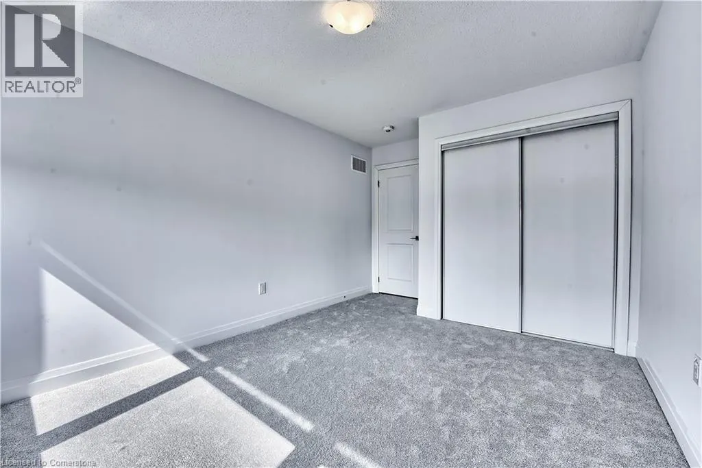 48 WINDTREE Way