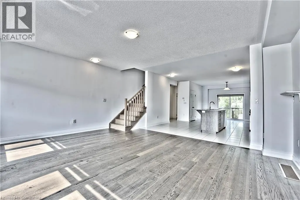 48 WINDTREE Way