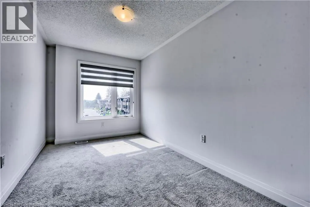 48 WINDTREE Way