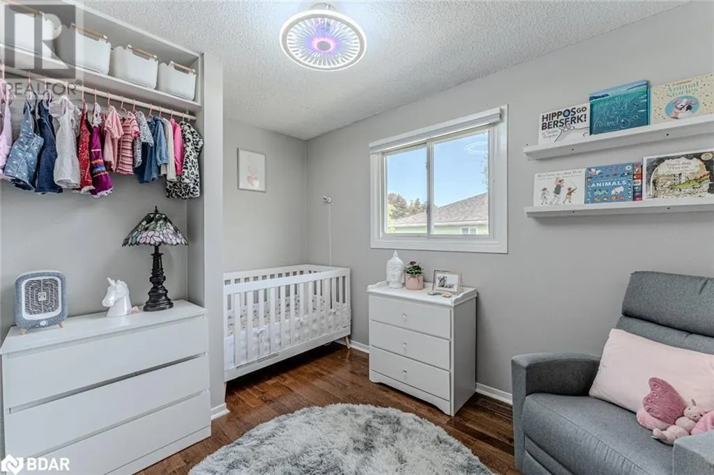 40 MCCONKEY Place