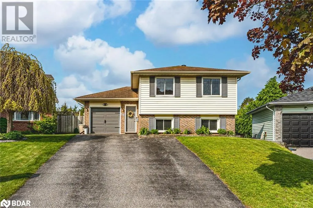 40 MCCONKEY Place