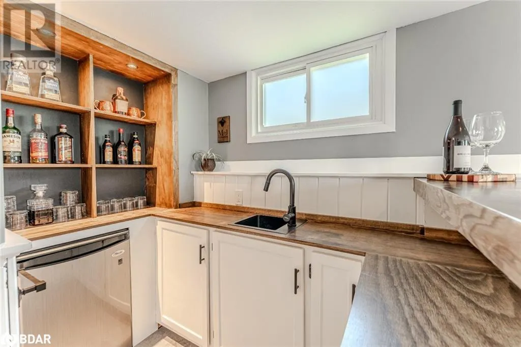 40 MCCONKEY Place