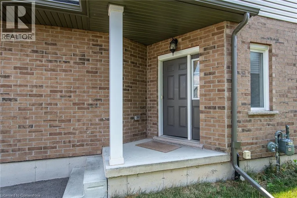 106 MAPLE Street