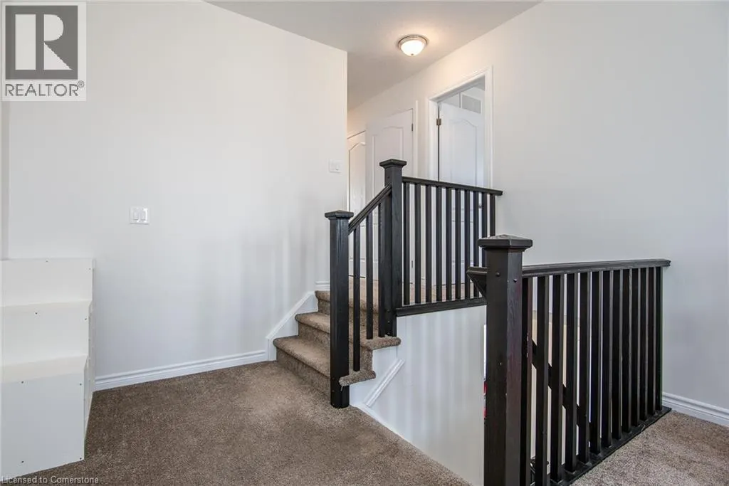 106 MAPLE Street