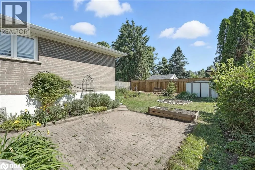 3 CYNTHIA Court