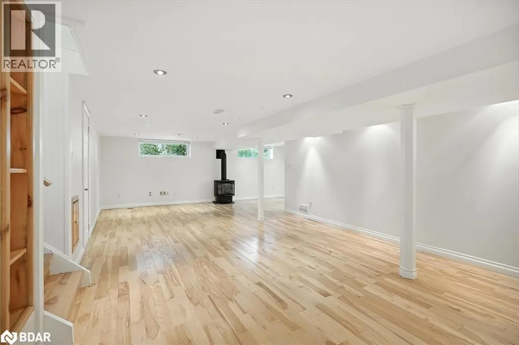 3 CYNTHIA Court