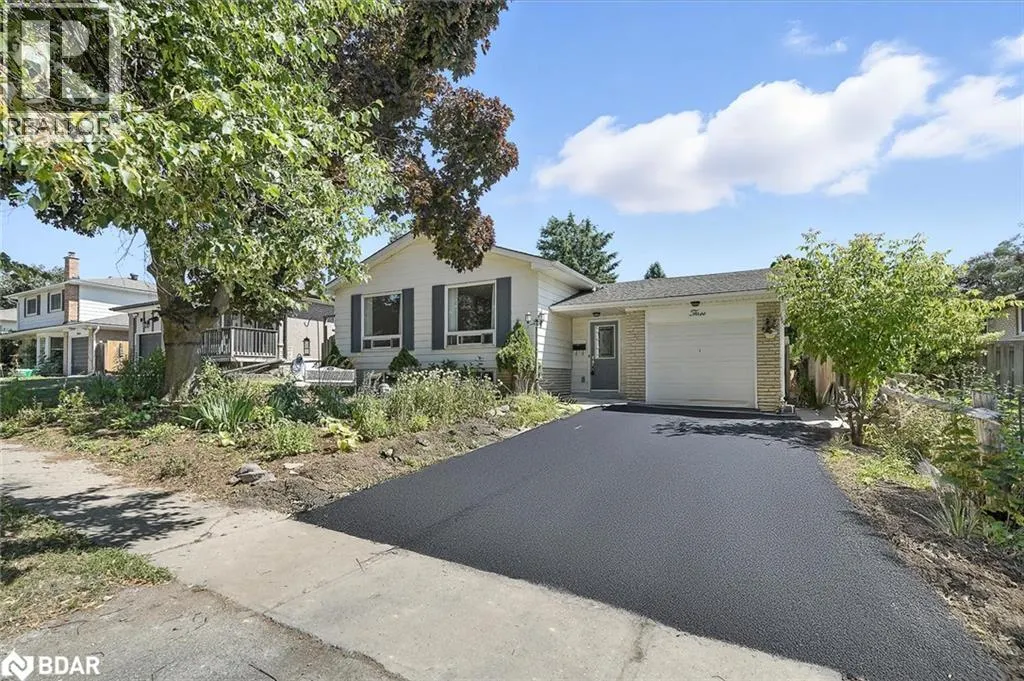 3 CYNTHIA Court