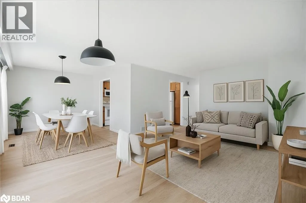 3 CYNTHIA Court