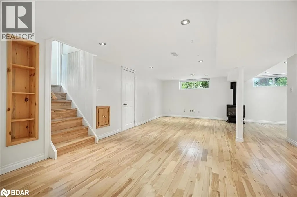 3 CYNTHIA Court