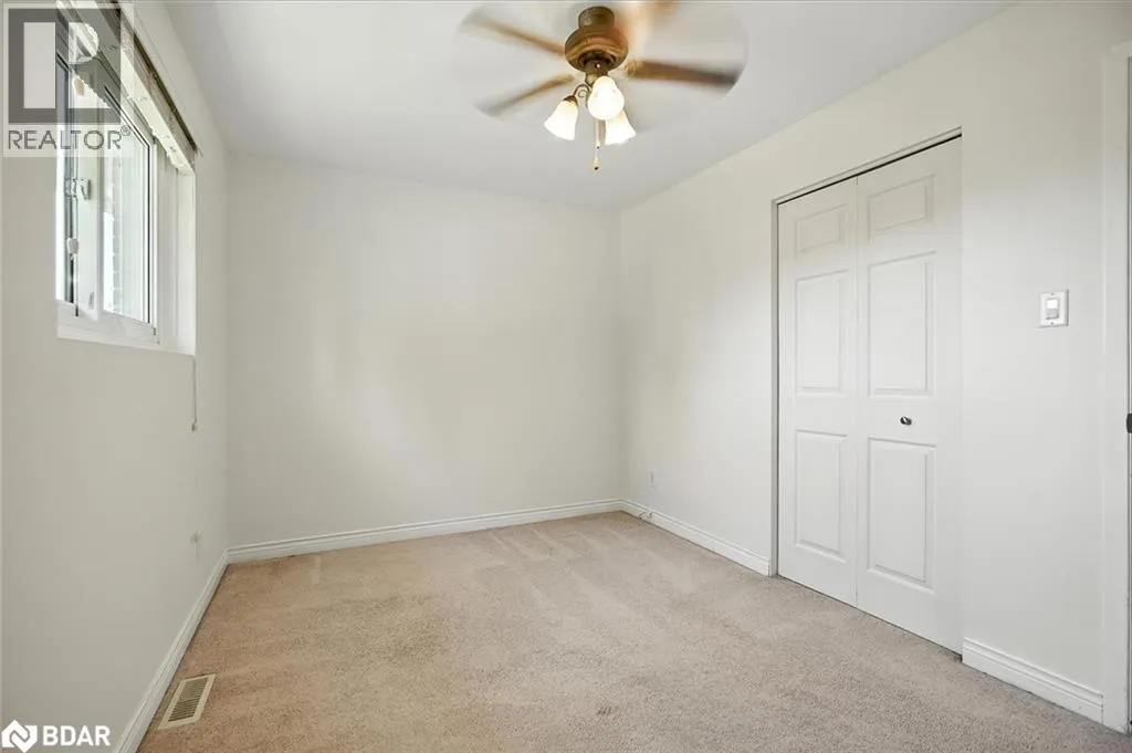 3 CYNTHIA Court