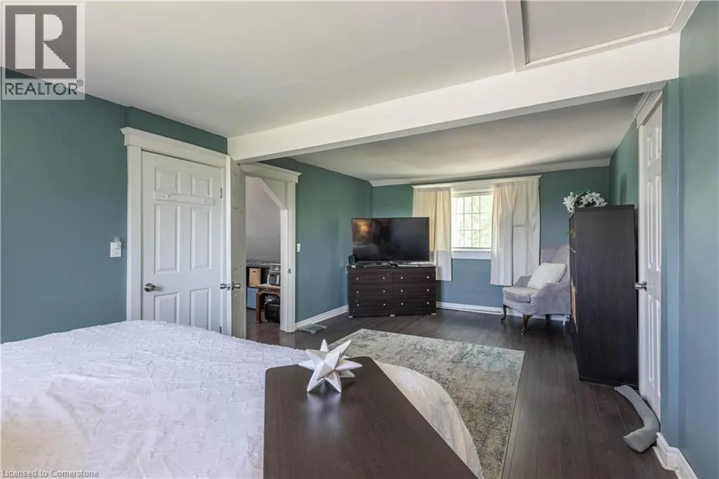 649 LAKESHORE Road