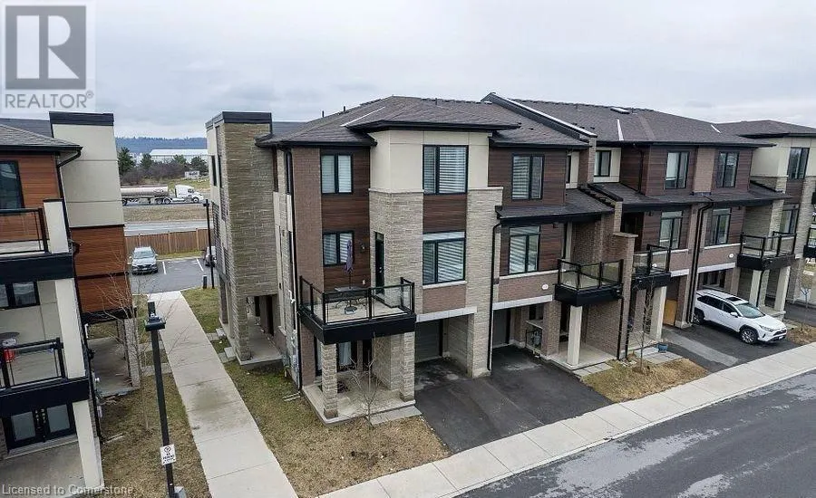 590 NORTH SERVICE Road
