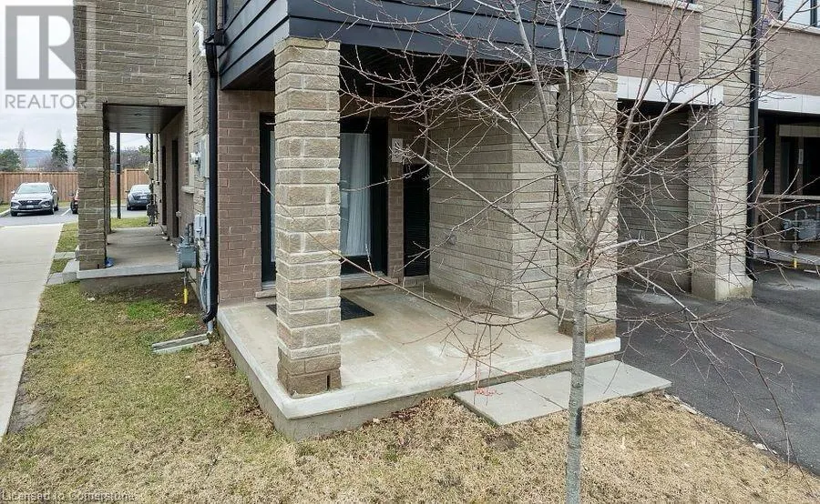 590 NORTH SERVICE Road