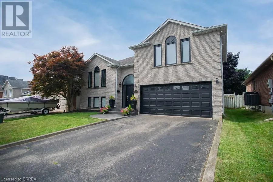 11 MAPLECREST Lane