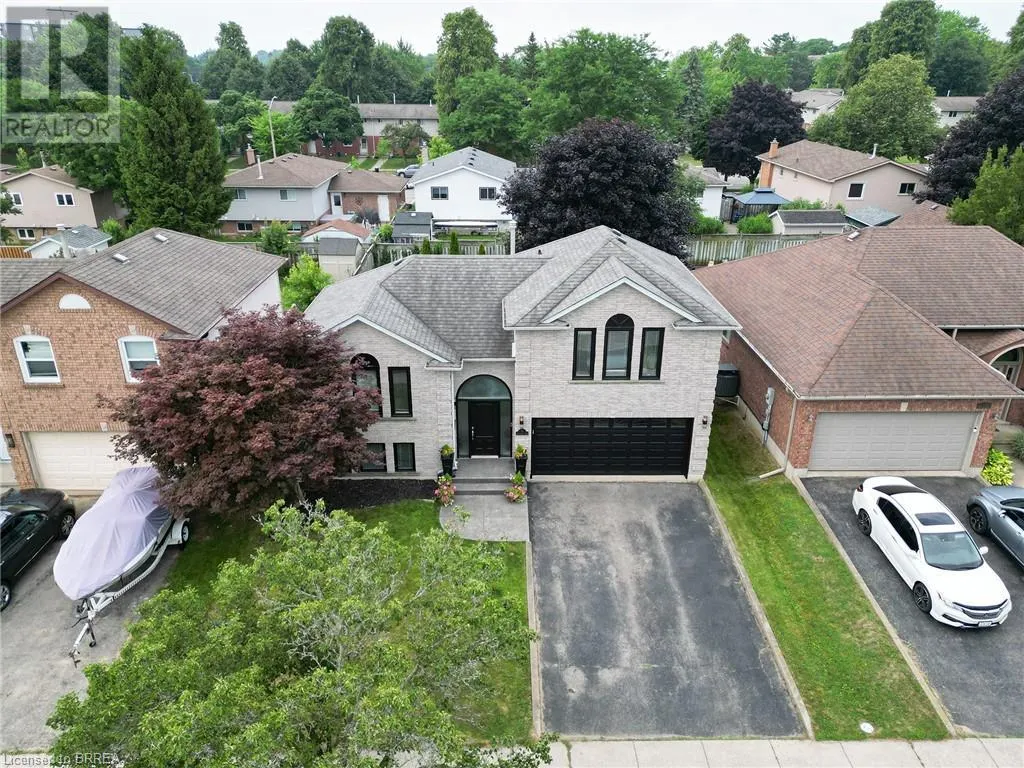 11 MAPLECREST Lane
