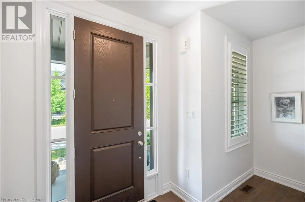 7 WINDSOR Circle