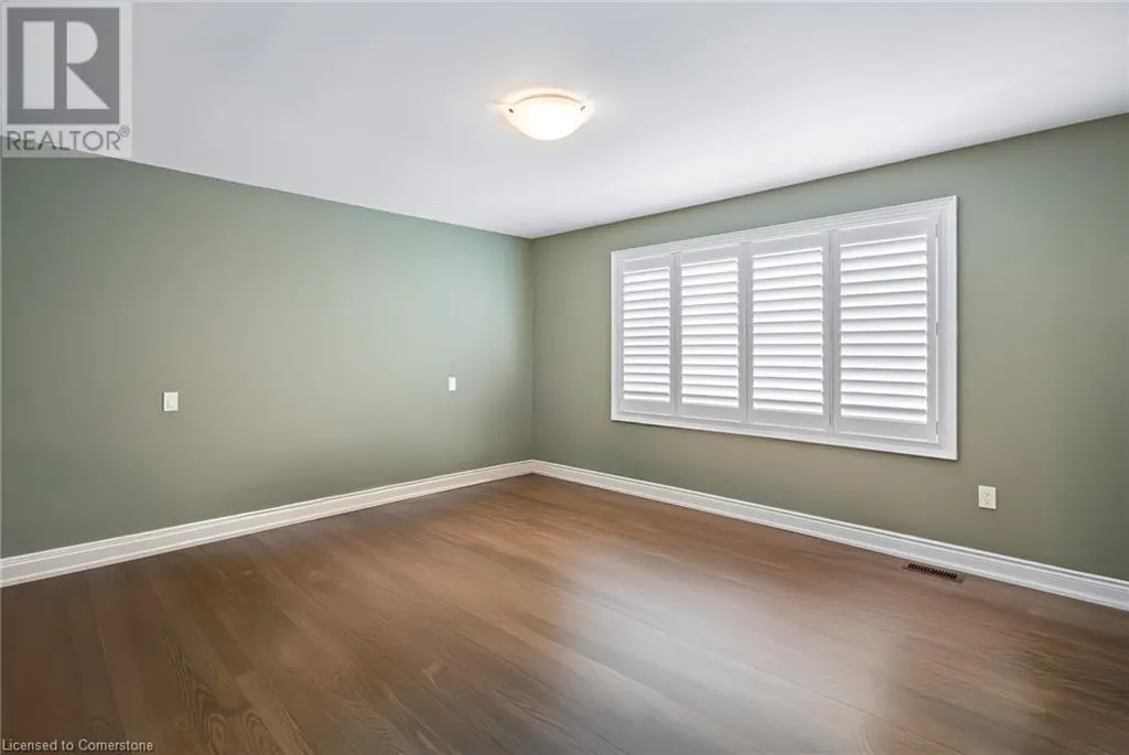 7 WINDSOR Circle