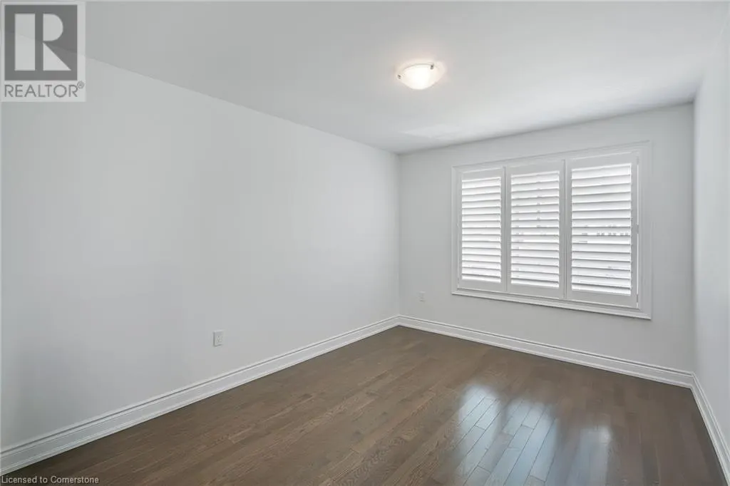 7 WINDSOR Circle