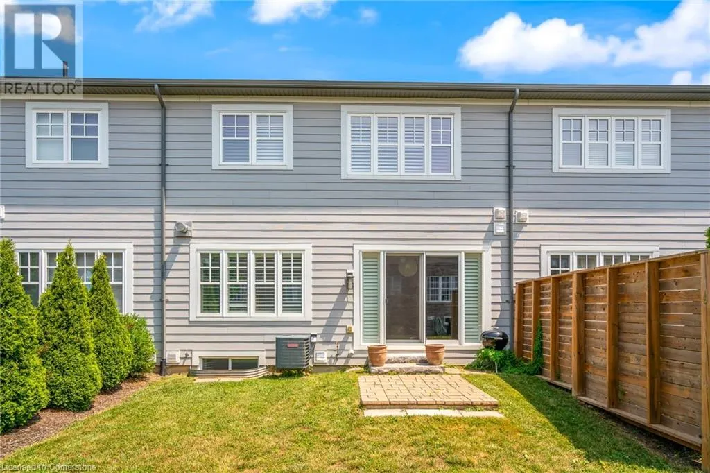 7 WINDSOR Circle