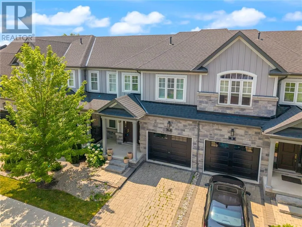 7 WINDSOR Circle