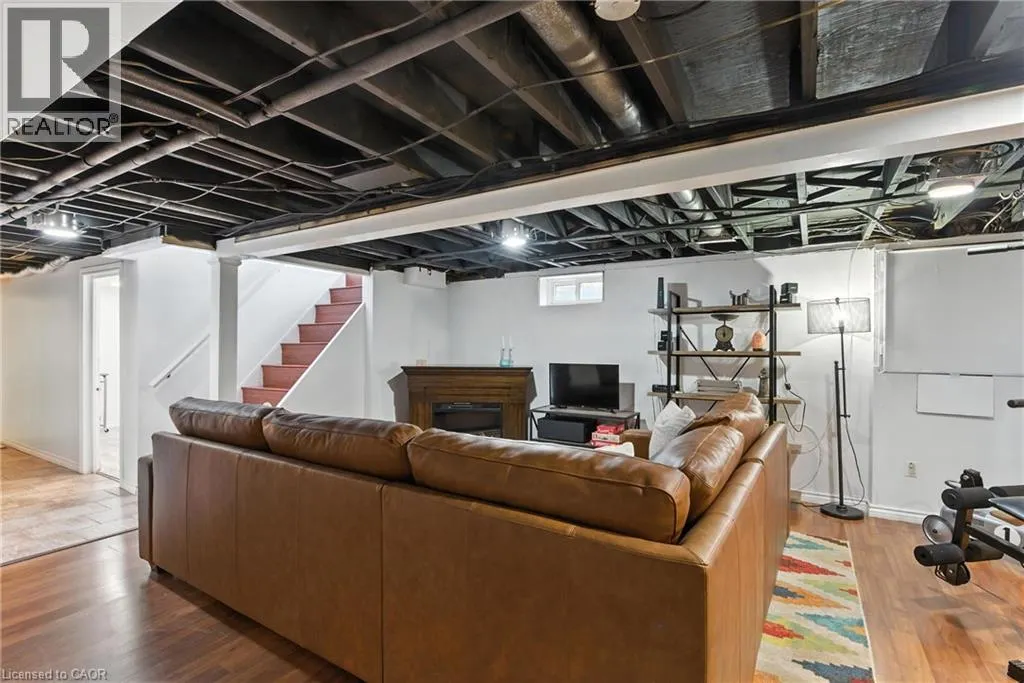 43 ELMA Street
