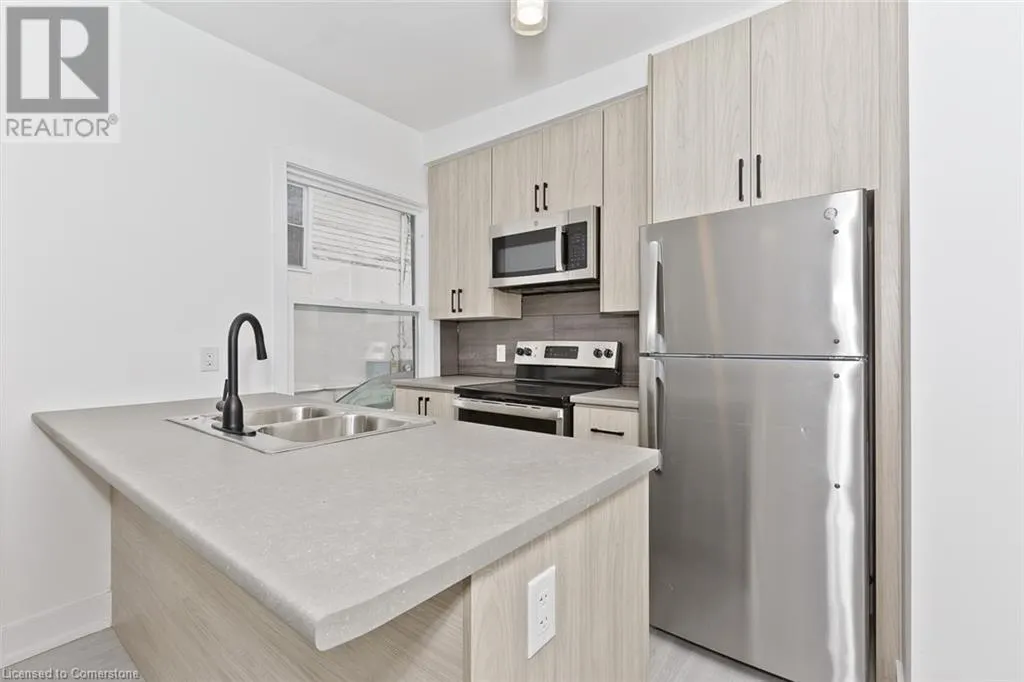 78 ALBERT Street Unit# B, #B