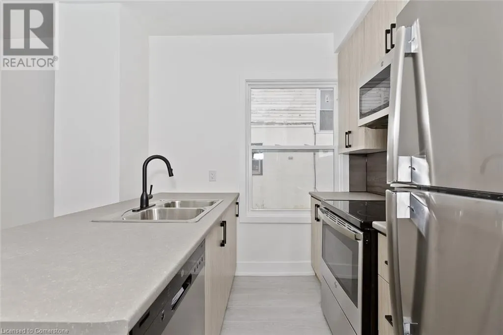 78 ALBERT Street Unit# B, #B