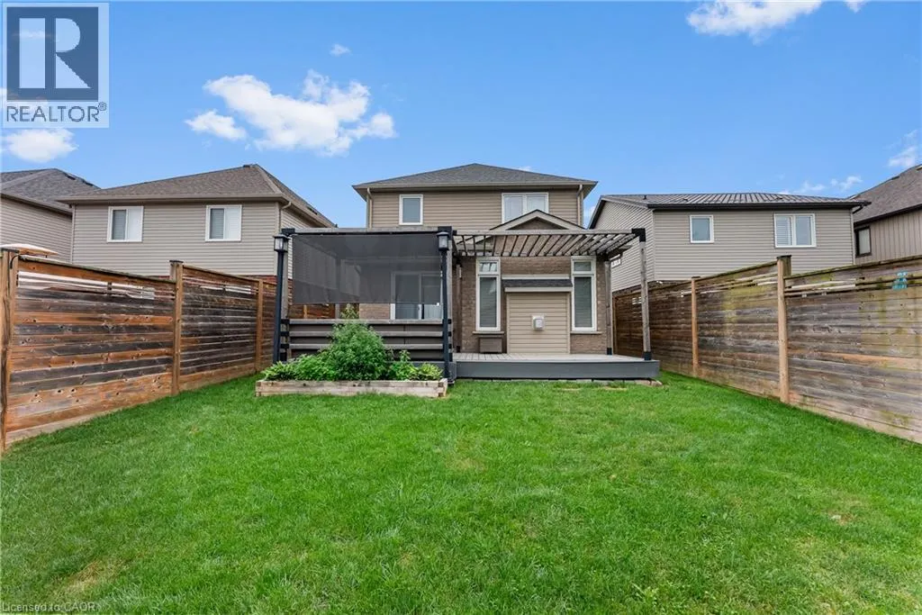 6043 WIENS Boulevard