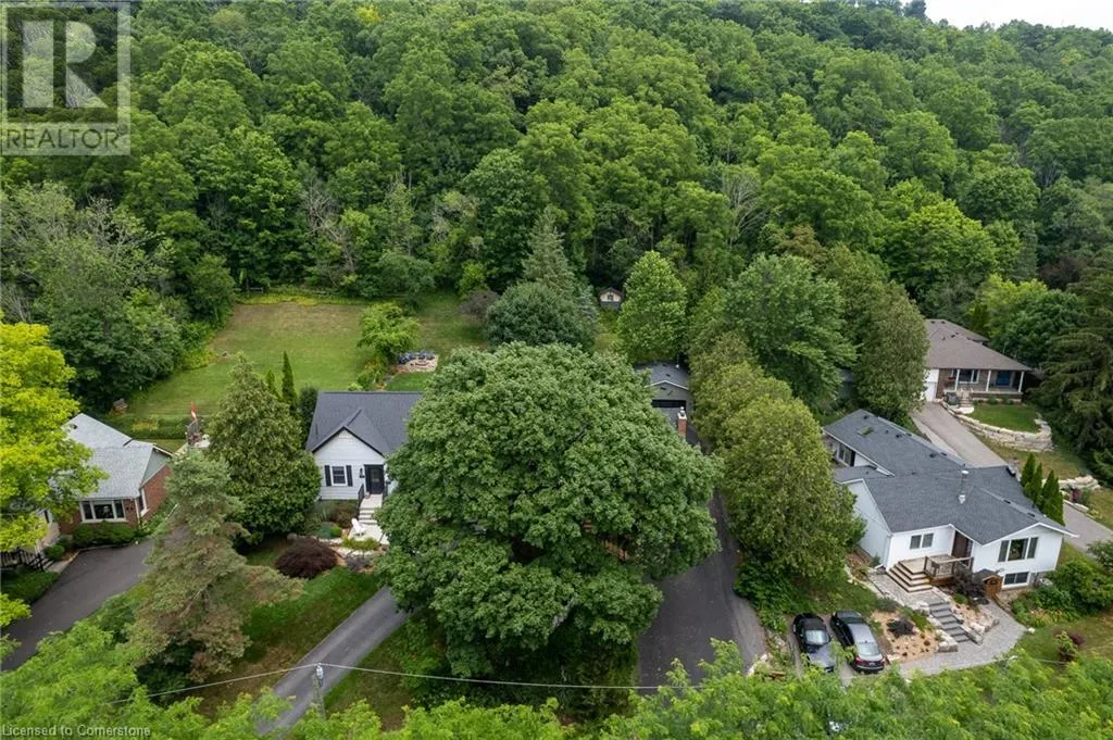 44 PARKSIDE Avenue