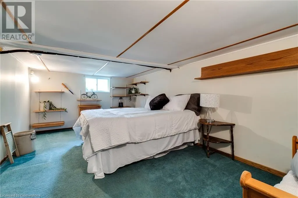 44 PARKSIDE Avenue
