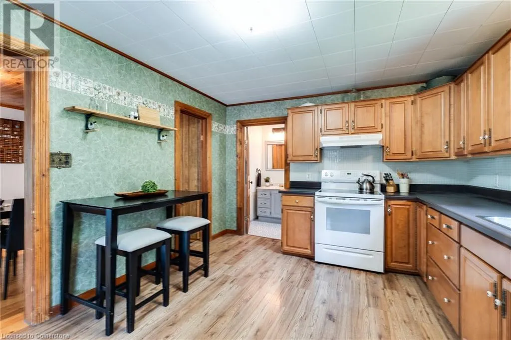 44 PARKSIDE Avenue