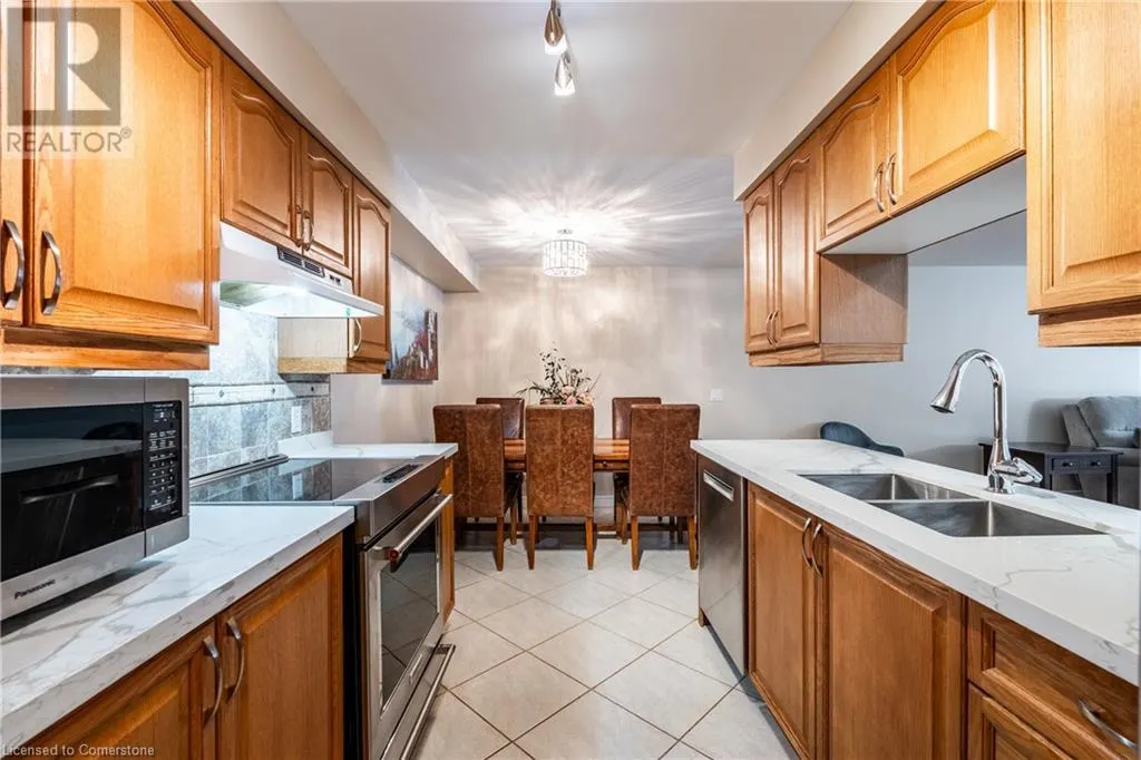 990 GOLF LINKS Road Unit# 106, #106