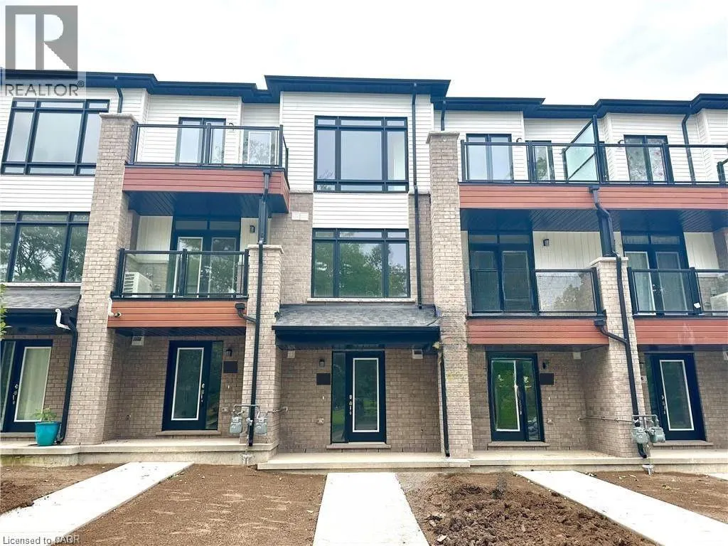 34 SIDNEY ROSE Common E
