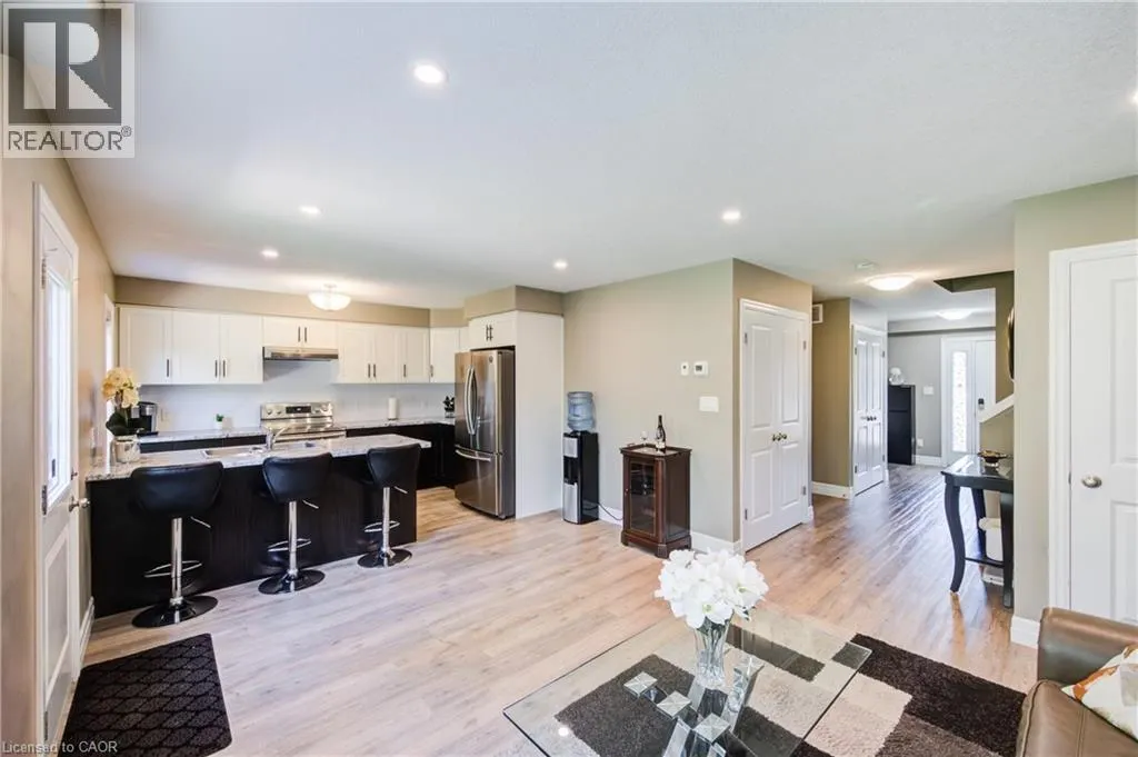 63 CRAB APPLE Court