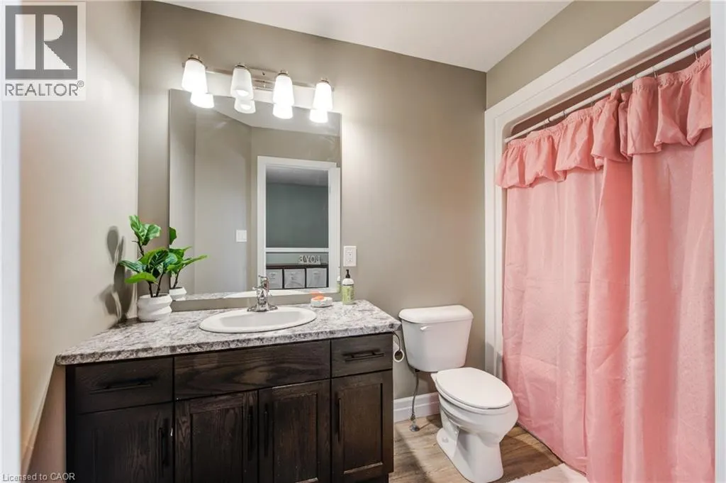 63 CRAB APPLE Court