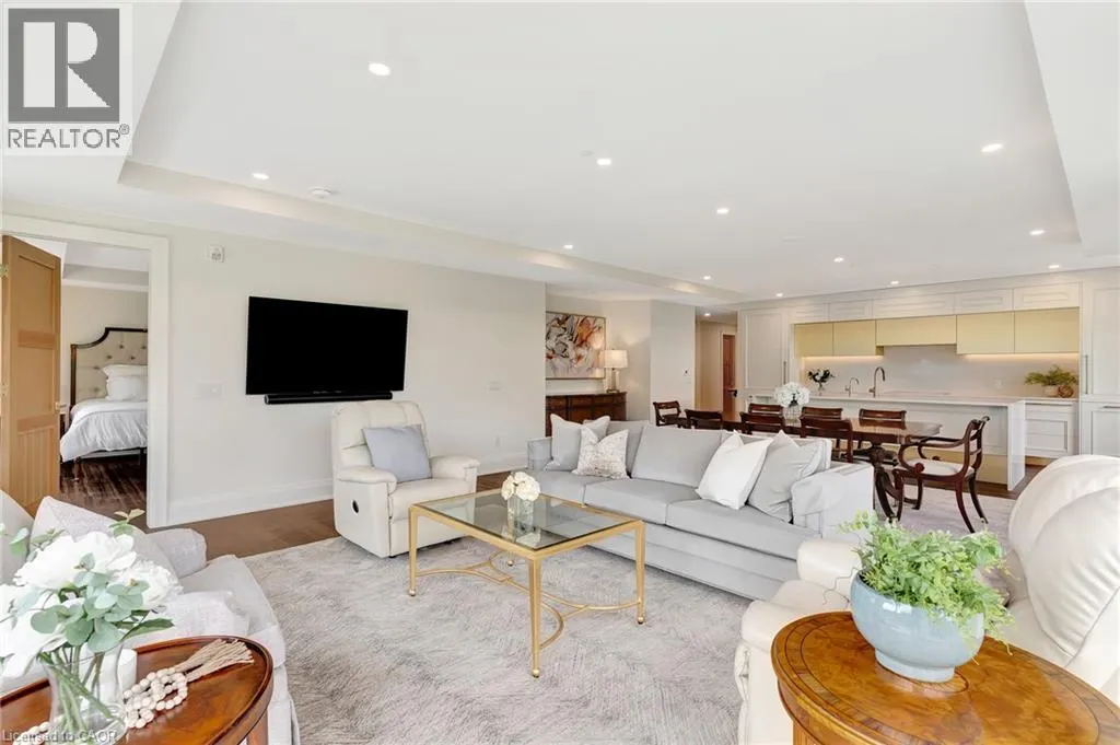6523 WELLINGTON ROAD 7 Unit# 206, #206