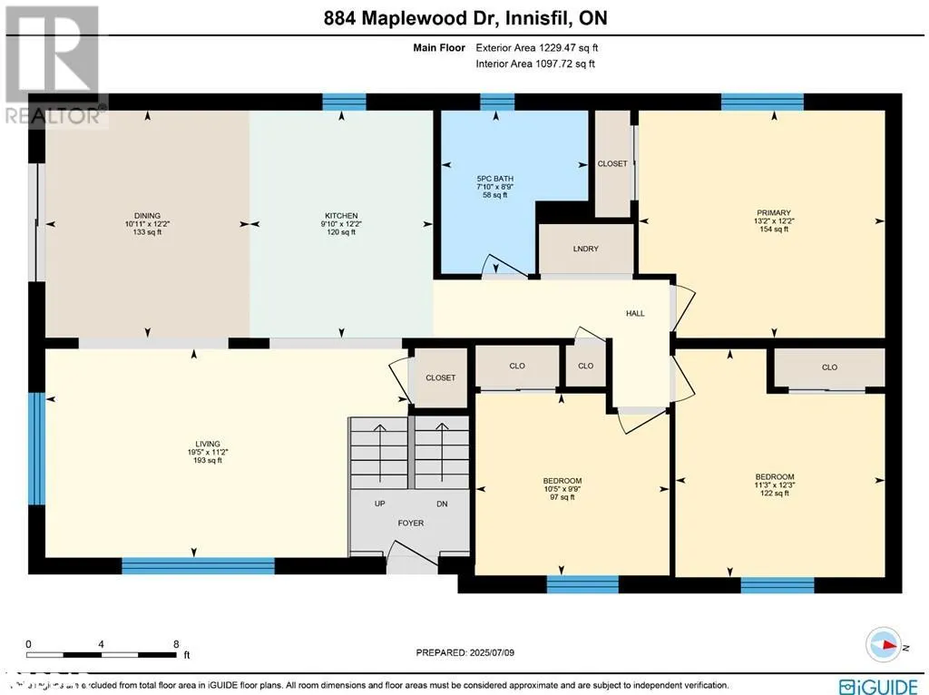 884 MAPLEWOOD Drive